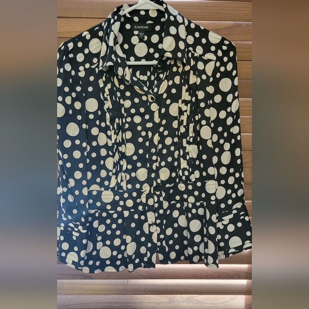 Bebe polka dot satiny top Y2K vintage